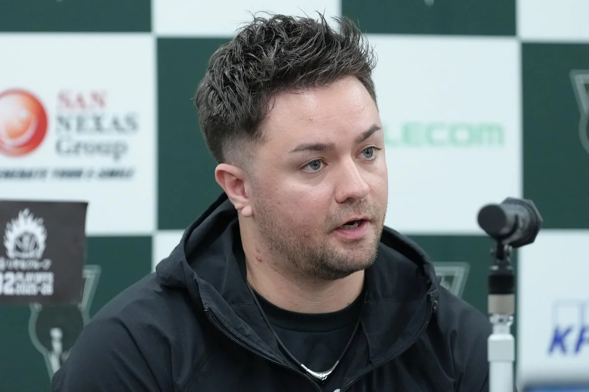 COACH RYAN MARCHAND EXTENDS WITH FUKUSHIMA FIREBONDS