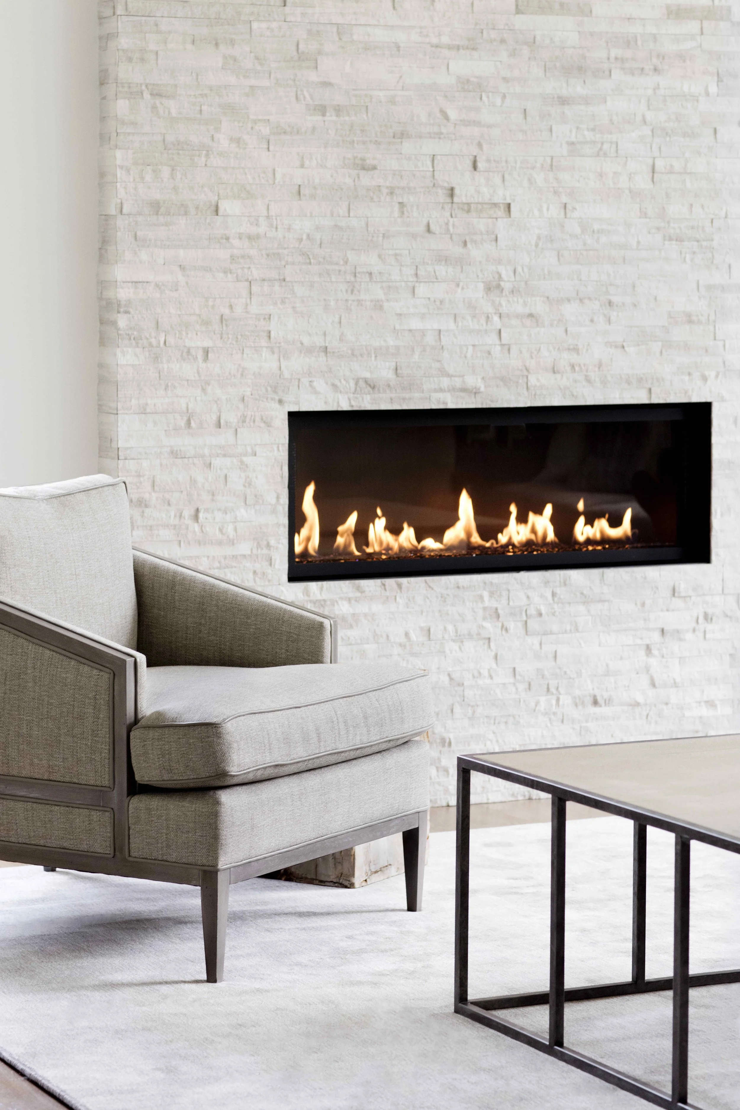 GREATJONES-FRANKLIN-MODERN-LIVING-1.jpg