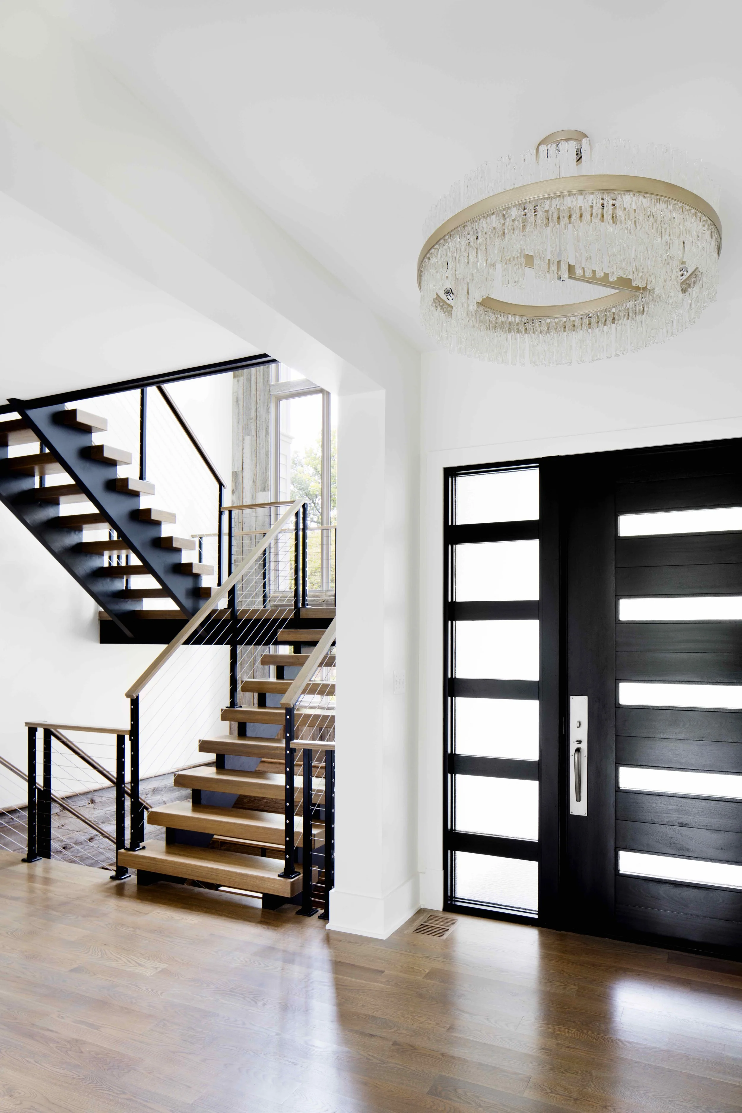 GREATJONES-FRANKLIN-MODERN-FOYER-1.jpg