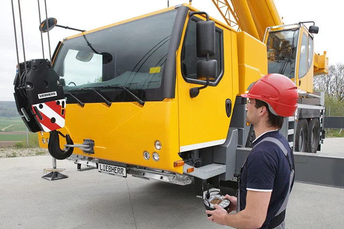liebherr-btt-hook-block.jpg