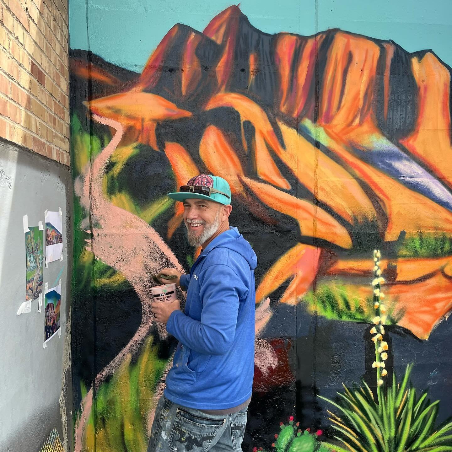 A dinosaur made their new home at @visualartinstitute this week! 🦖🦕 

Check out the new addition to a colorful mural on our South Salt Lake building, created by the amazing @jpearceart ! Come see it for yourself 😍. We are located at 2900 S 300 W i