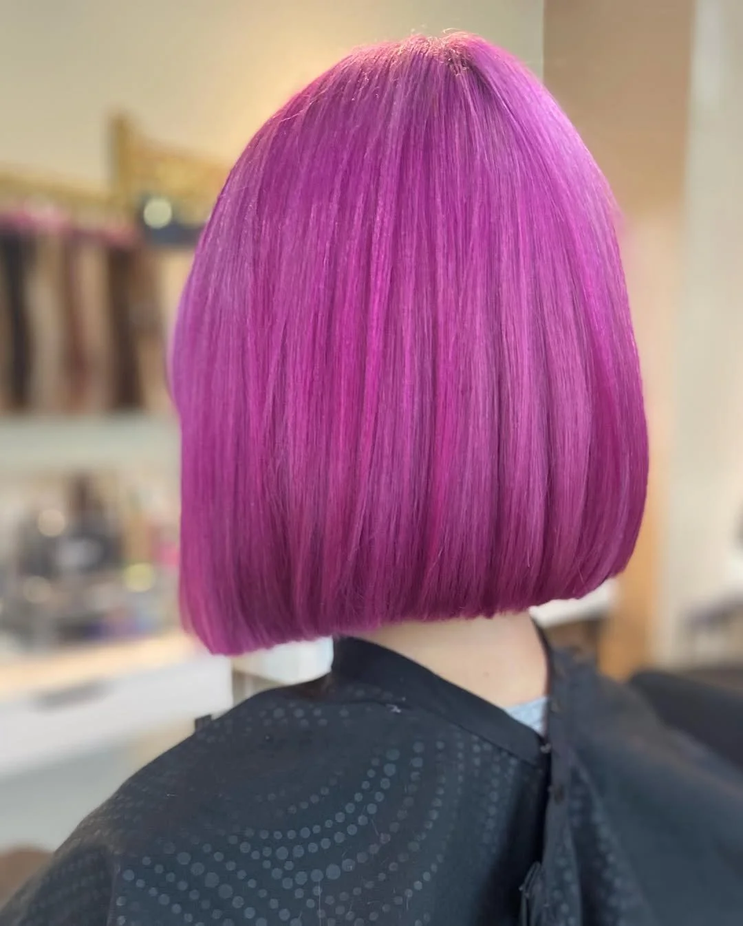 Pink classic graduated bob.