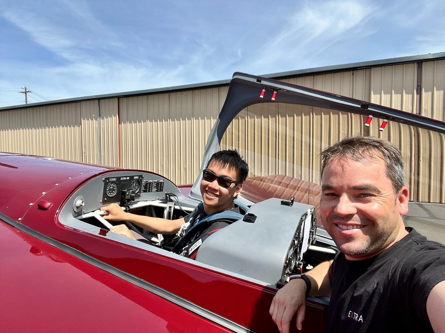 What a perfect Tuesday to go upside down and give Edgar a BFR!  #mpaviation #liftaviationusa #flycoolshit #invertedaviation #extraaircraft #extra300 #fly #flying #airplane #airplanesarecool #instapilot #pilot #photo #instaphoto #insta #letsgo #bluesk