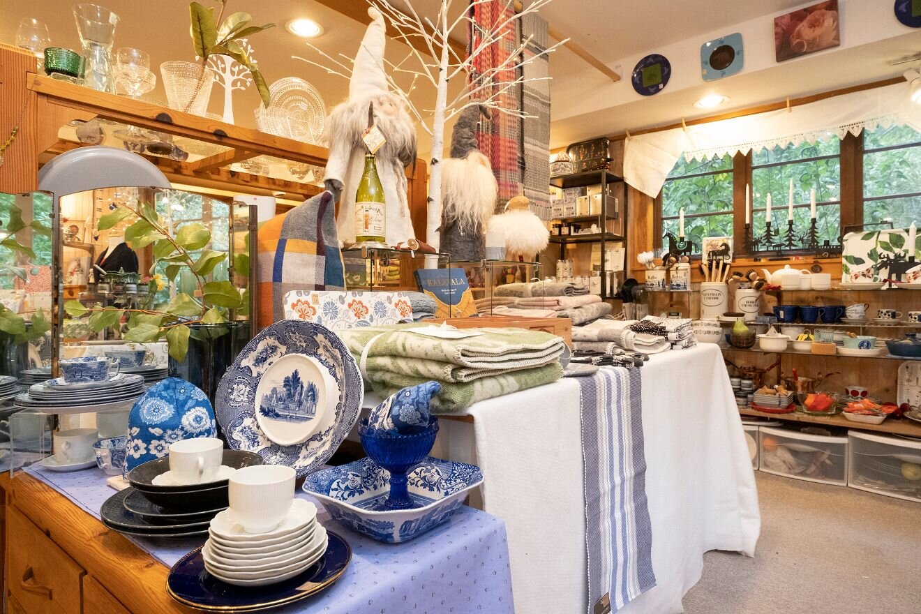 chalet-in-the-woods-shop-blue-and-mirror.jpg