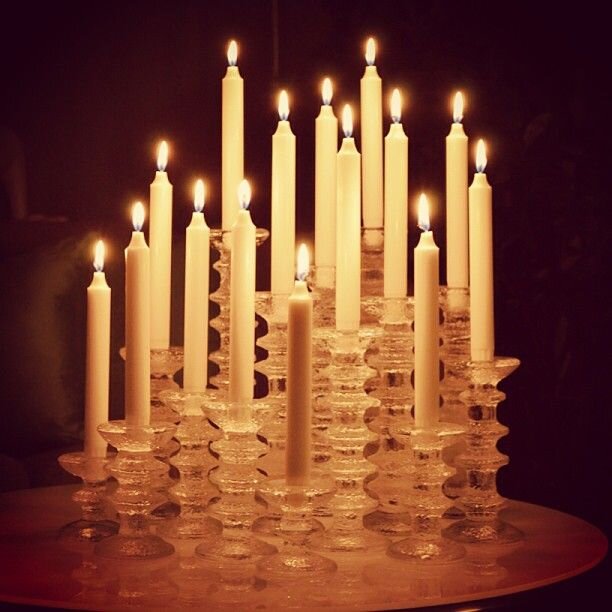 chalet-in-the-woods-christmas-iittala-candles.jpg