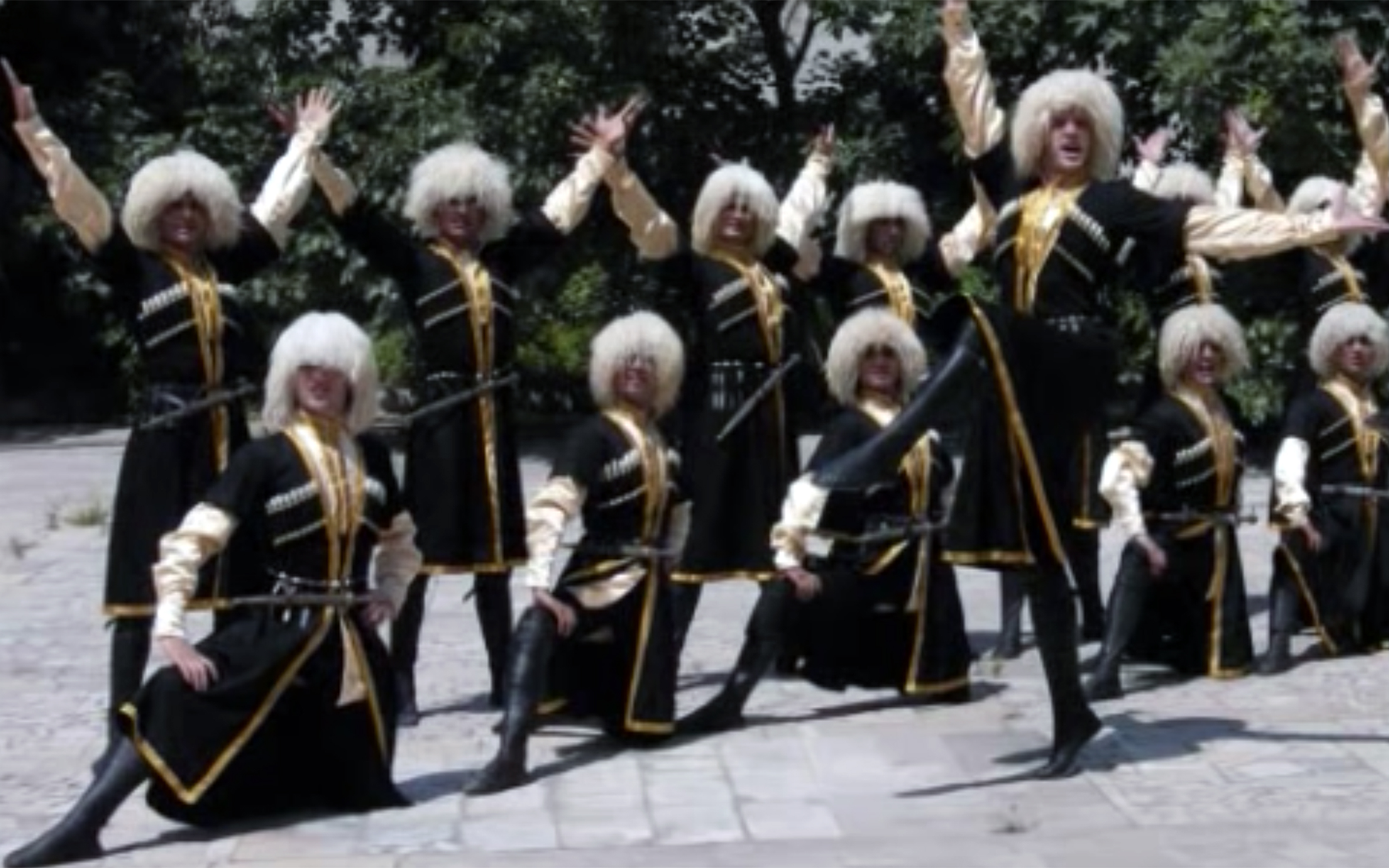 513-Lezginka Azerbaijan.jpg
