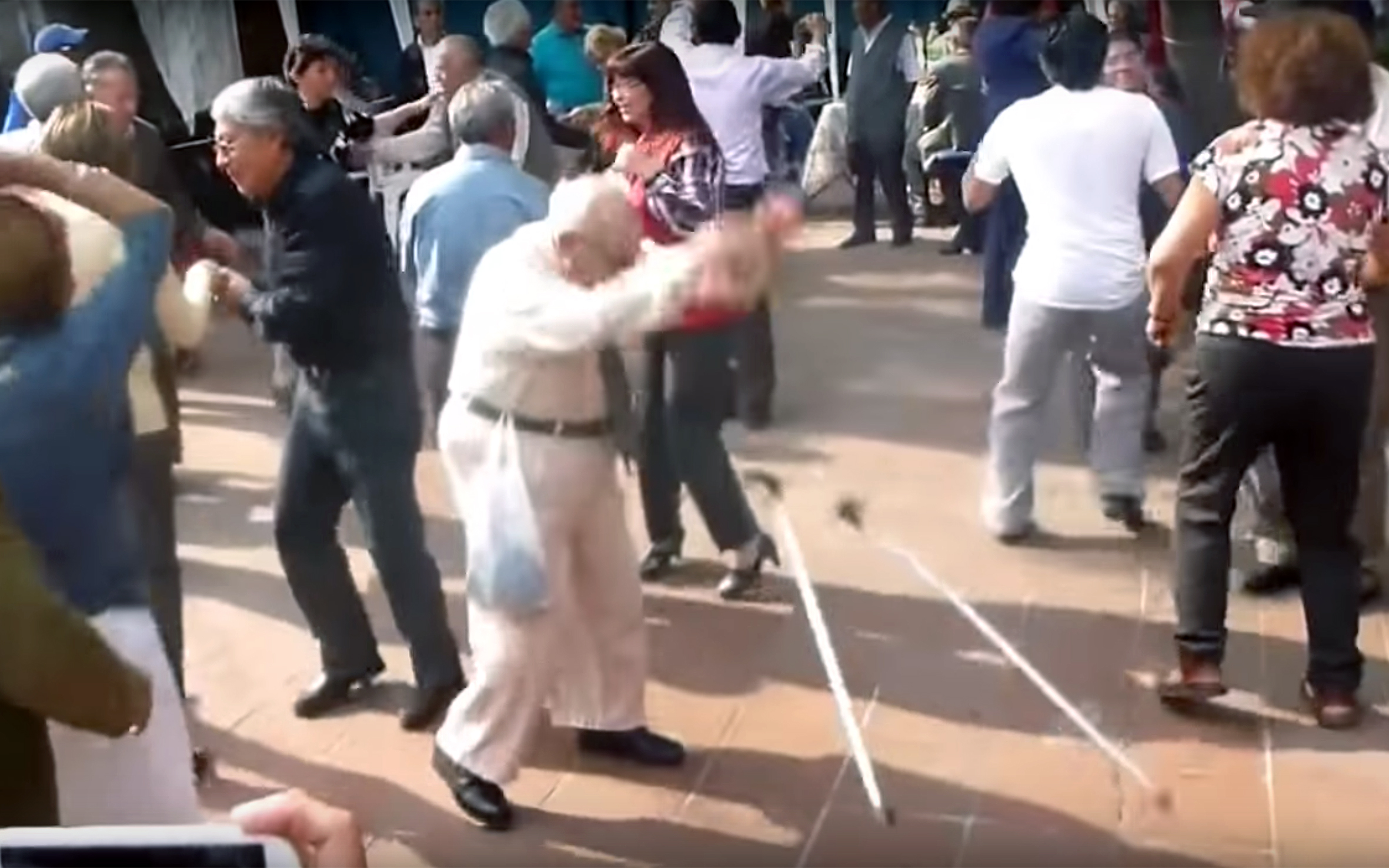 772-SENIOR DANCE Global.jpg