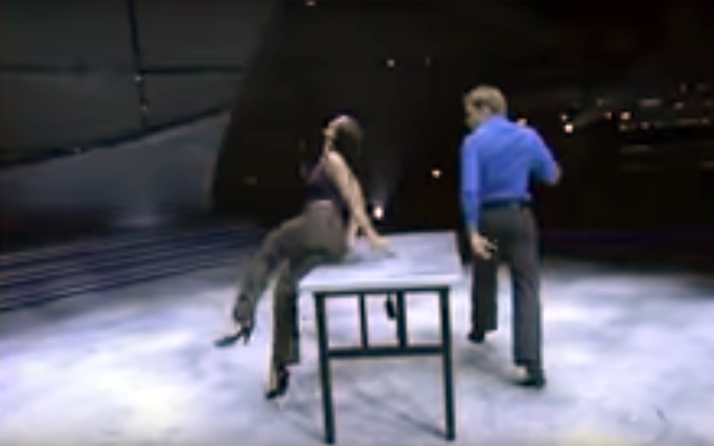 822-TABLE DANCE Global.jpg