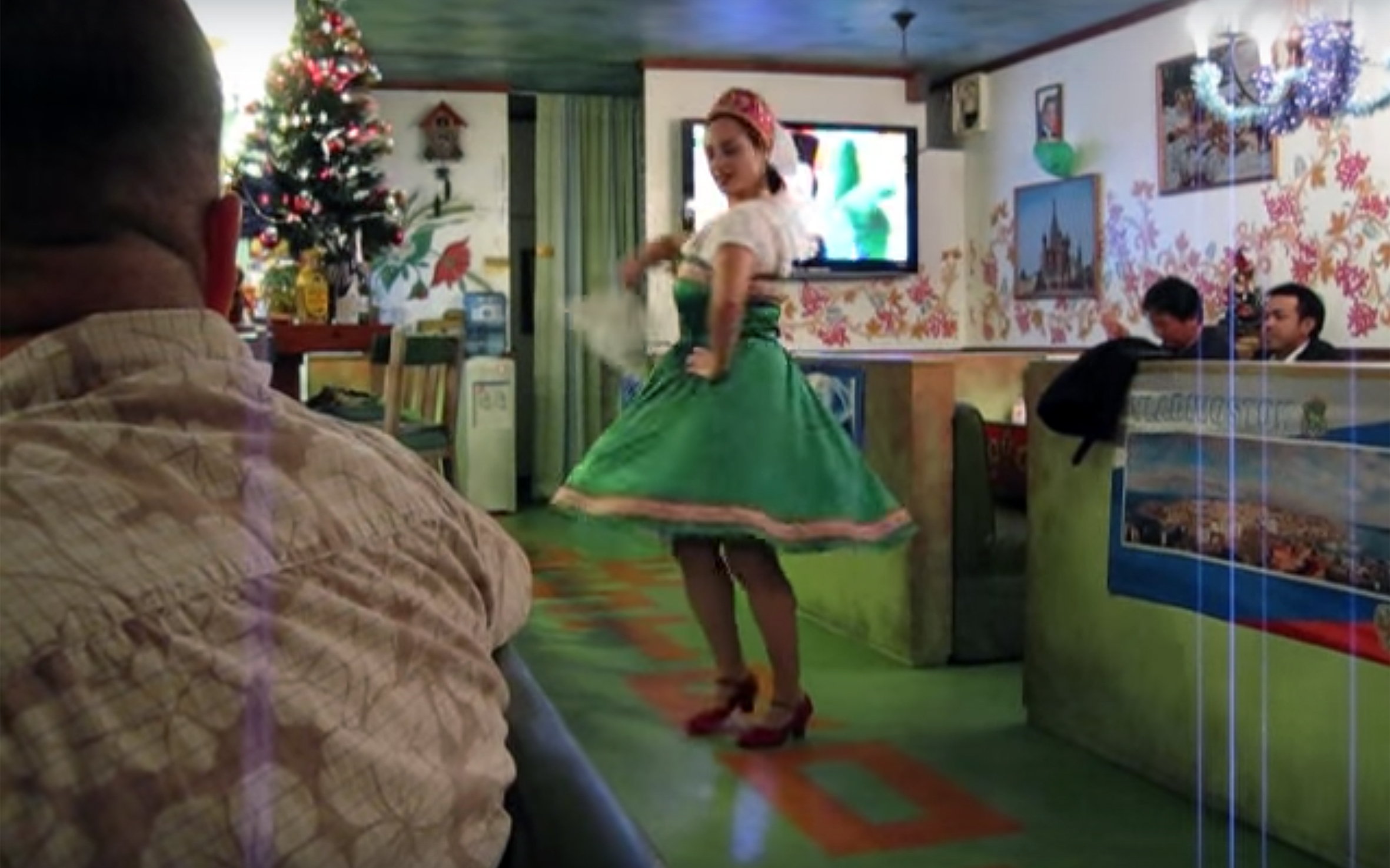 658a- PERESTROIKA DANCES Russia.jpg