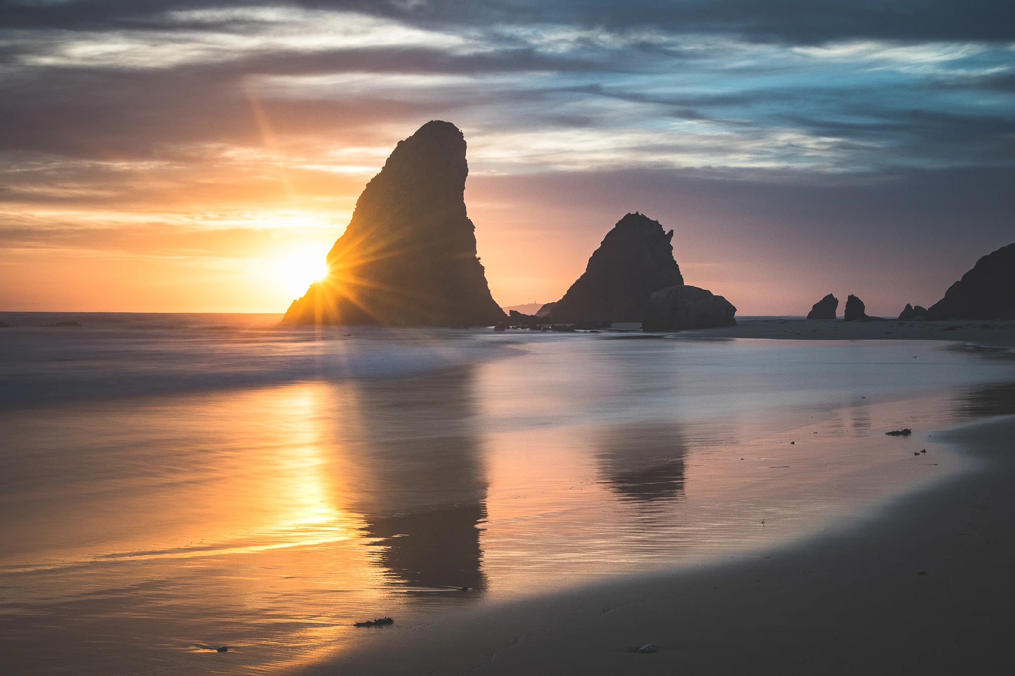 Glass House Reflection.jpg