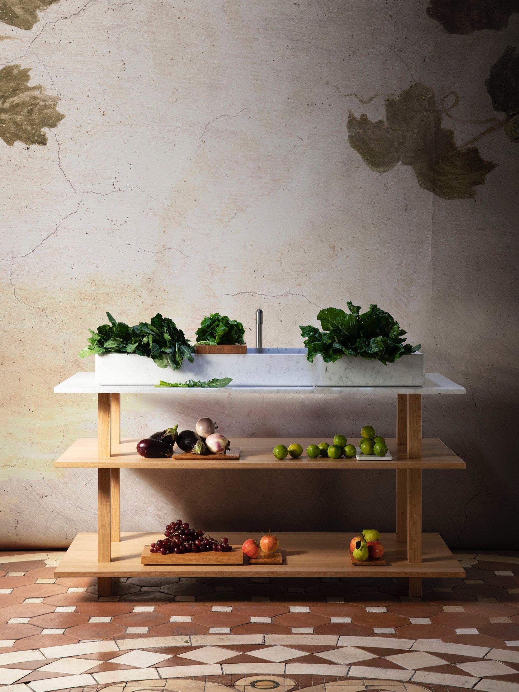 Grand Auge Carrara workbench