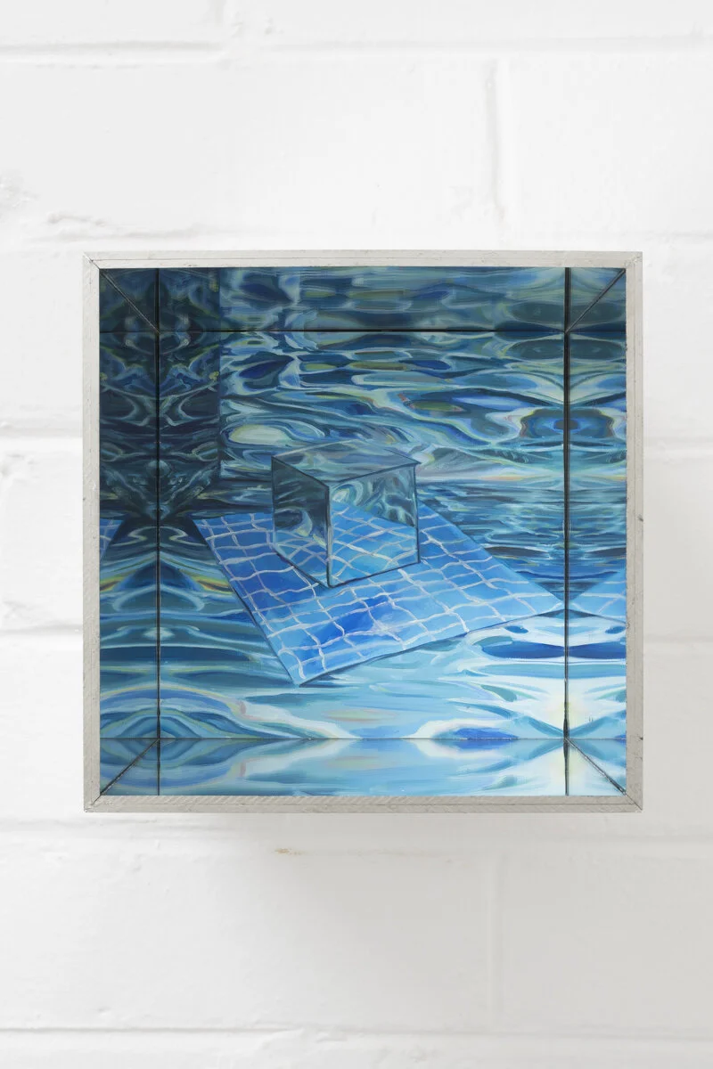 Tiled towel, acrylic and oil on aluminium composite, acrylic mirror fram, 19 x 19 x 12.5 cm, 2019.