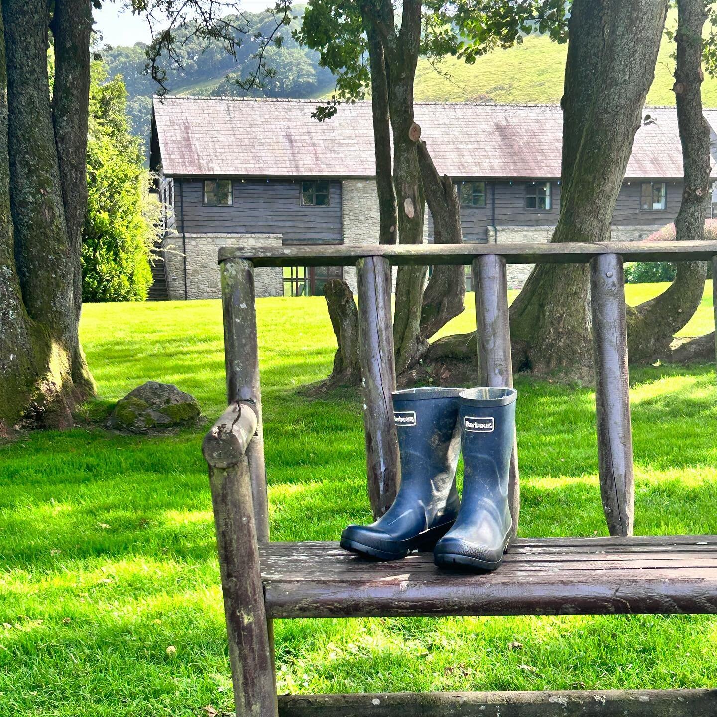 Don&rsquo;t forget to pack your wellies for your walks in the Welsh countryside 🍃