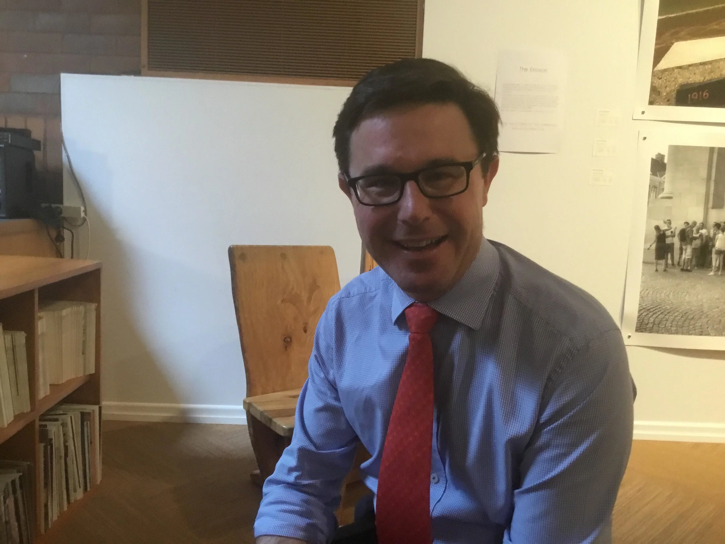 Lyra will be unveiling a new portrait of David Littleproud at the exhibition.
