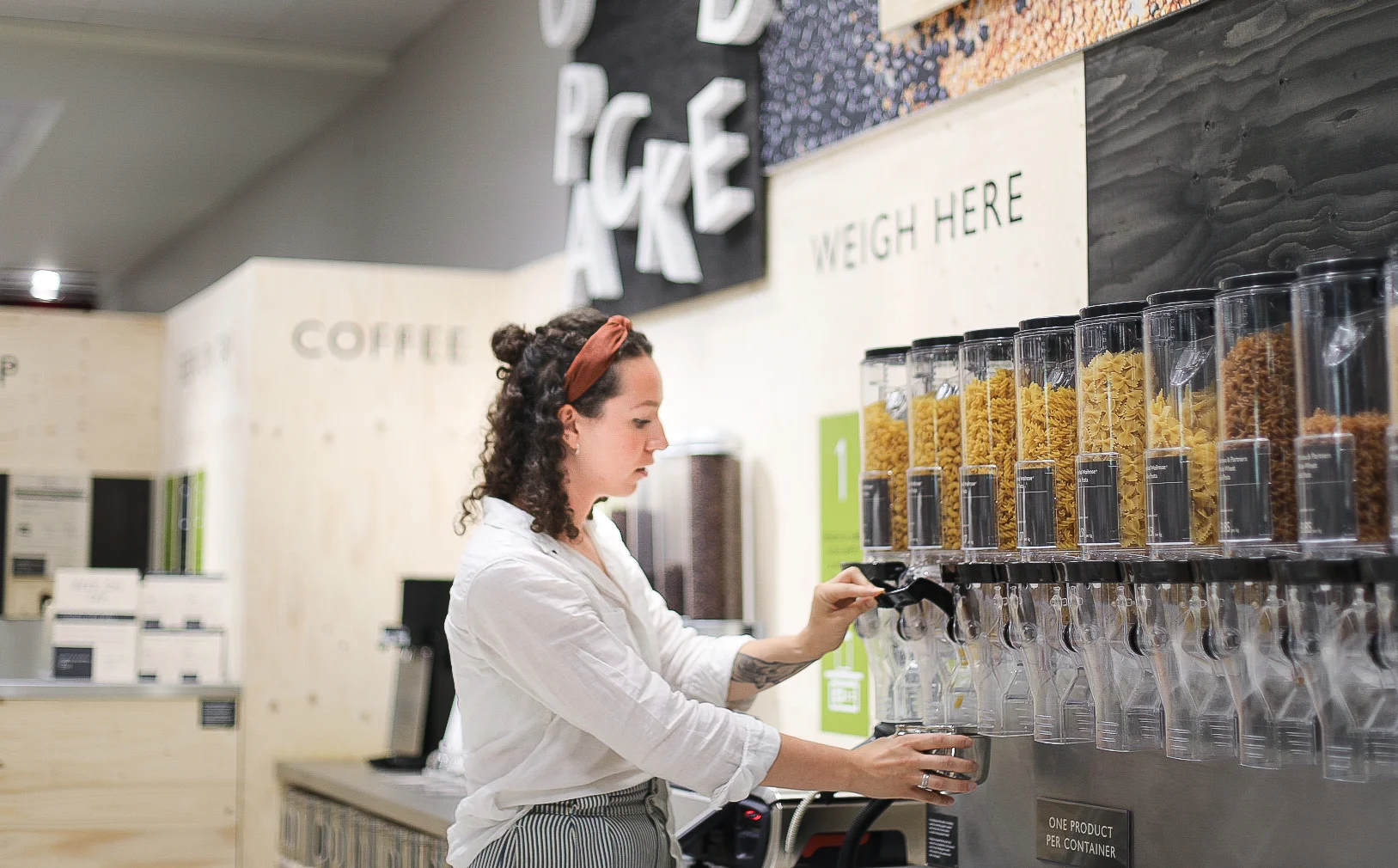 Immy shopping at the Waitrose Unpacked test store in Oxford