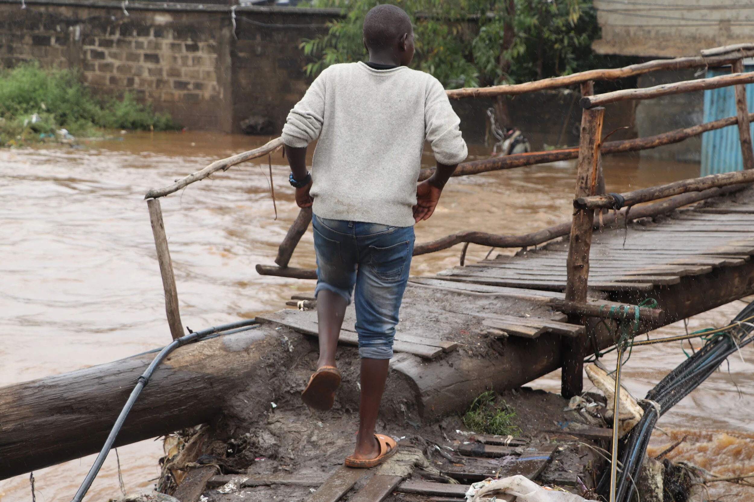 LIFE IN THE SLUMS!