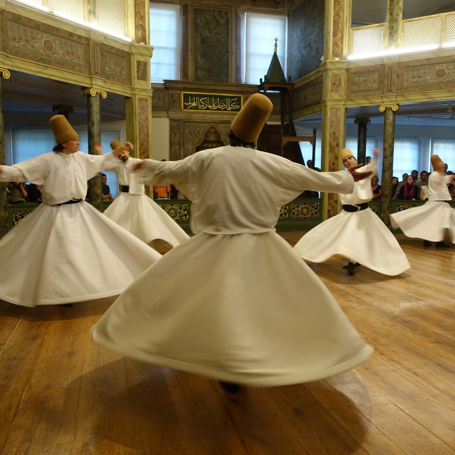 Istanbul | Derviches tourneurs | whirling dervishes | ©sandrine cohen