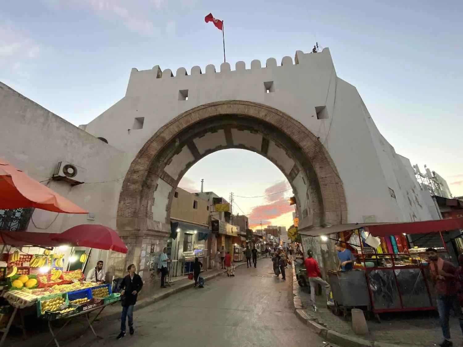 Tunis | Bab el Khadra porte | Tunisie | photo sandrine cohen