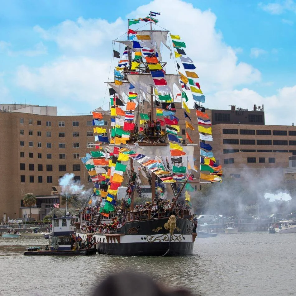 Gasparilla Ship.jpg