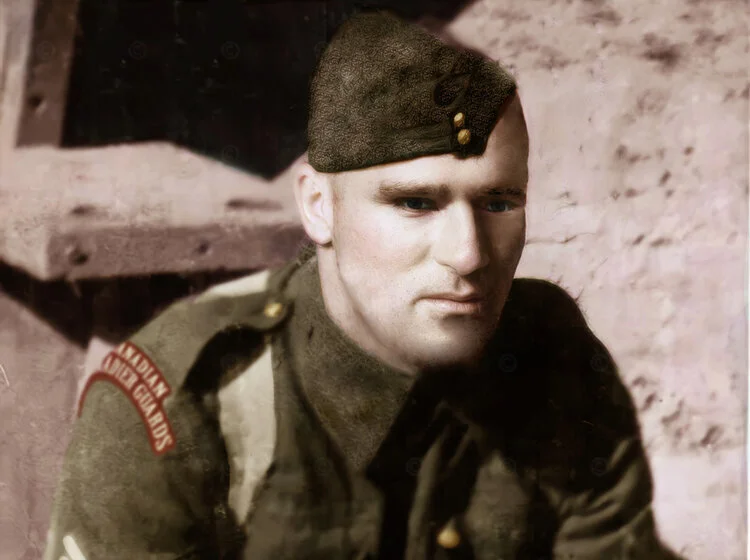 Sgt Moe Hurwitz - Part 1: 17 Handkerchiefs