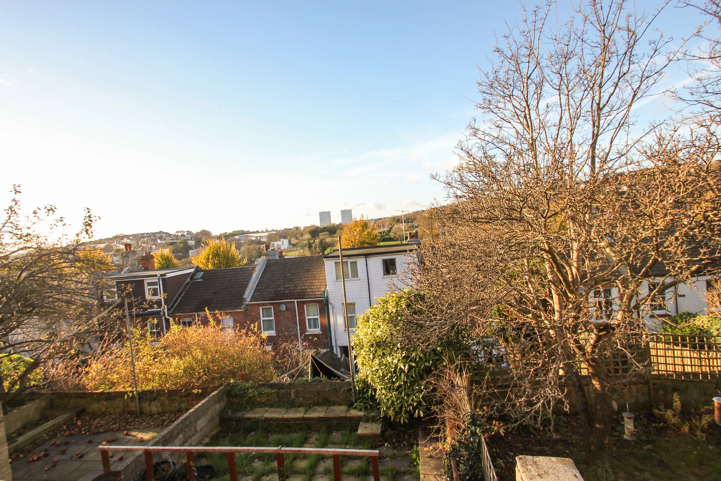 IMG_8996_edited.jpg GARDEN VIEW.jpg