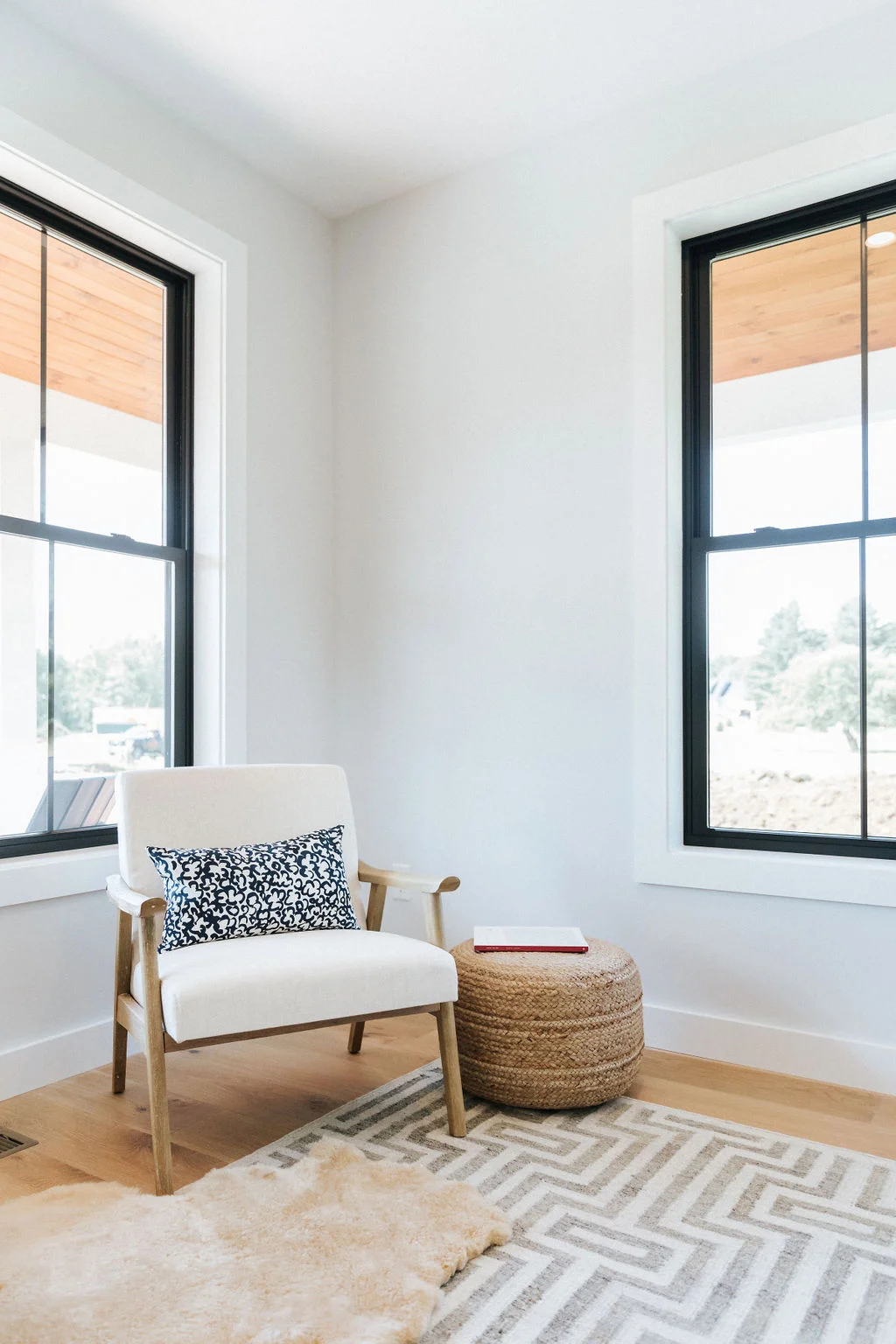 Yarmouth_Interior_Samantha_Pappas-090.jpg