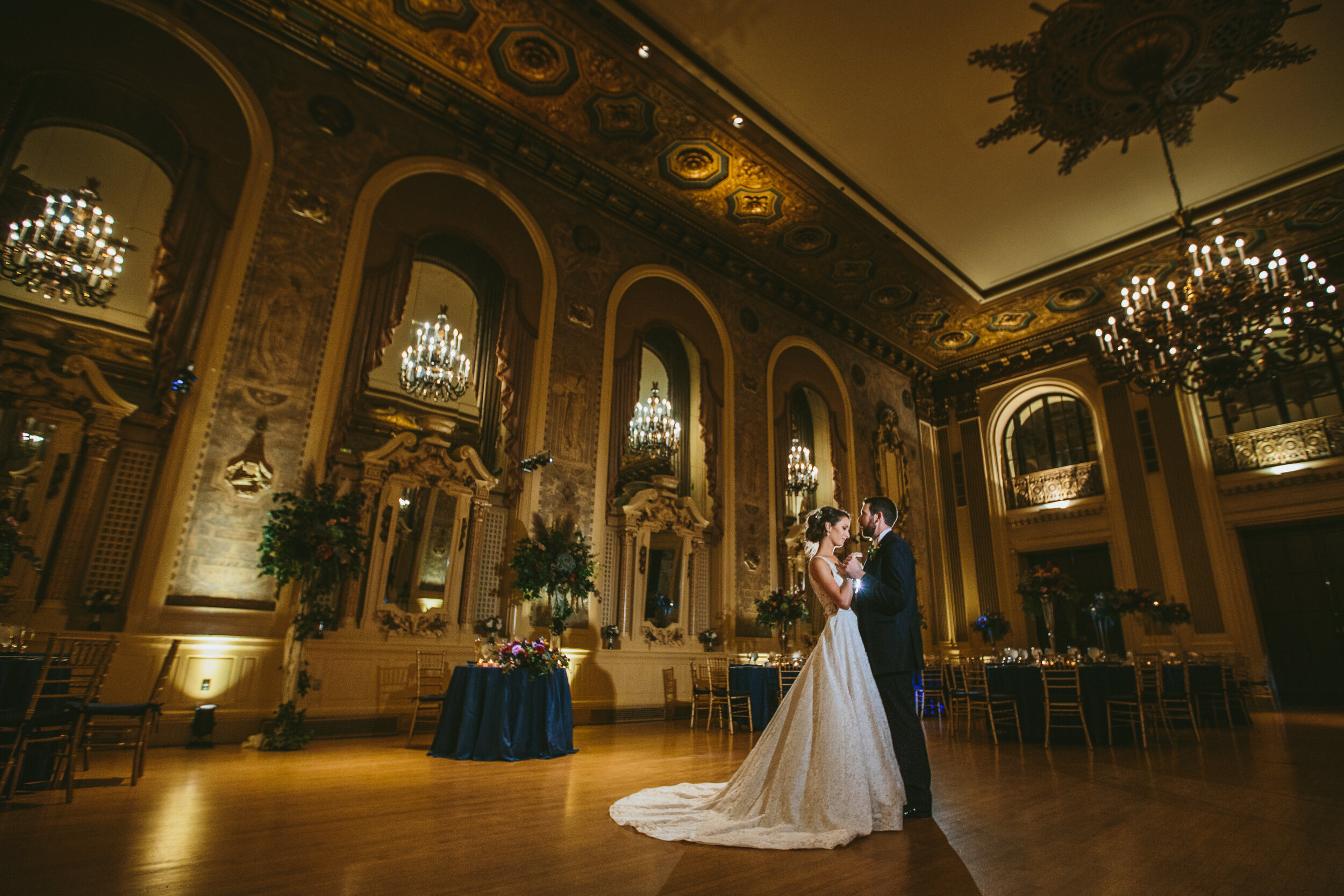 Erin + Andrew // DuPont Hotel, Delaware