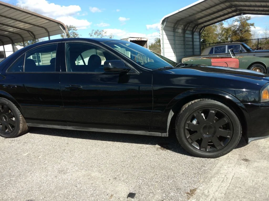 05Lincoln2004LS.jpg