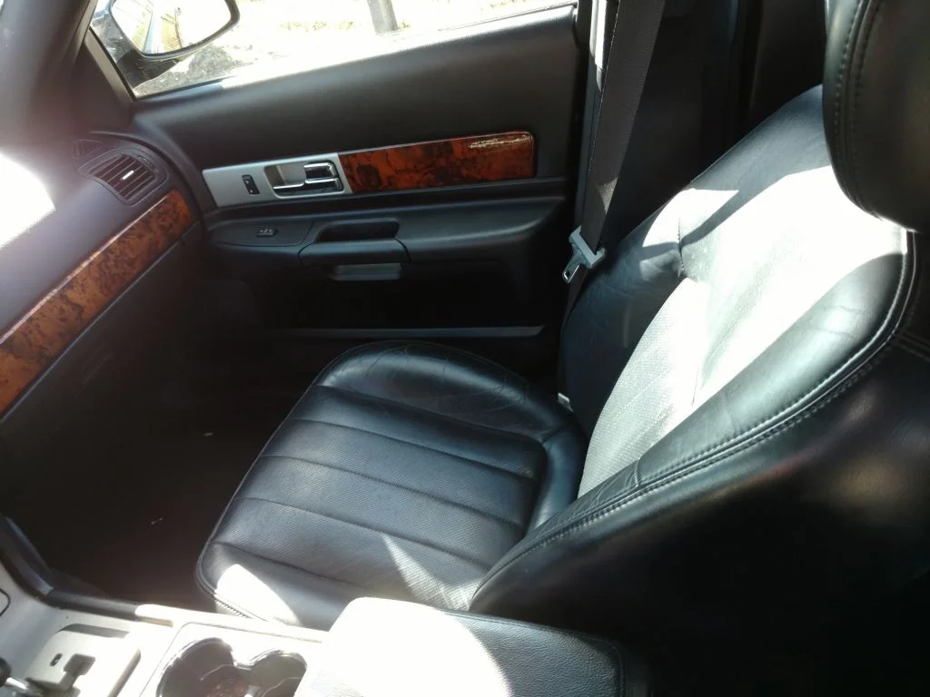 09Lincoln2004LS.jpg