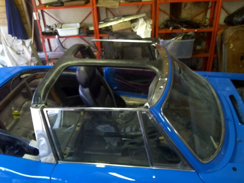 triumph-stag-17.jpg