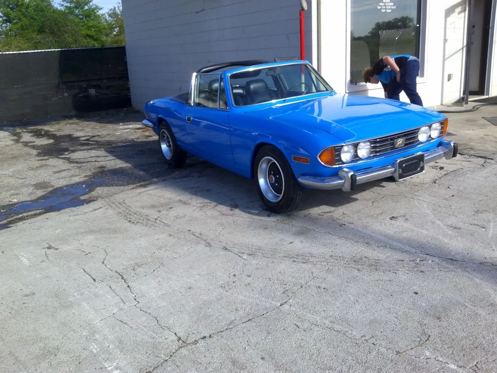 triumph-stag-22.jpg