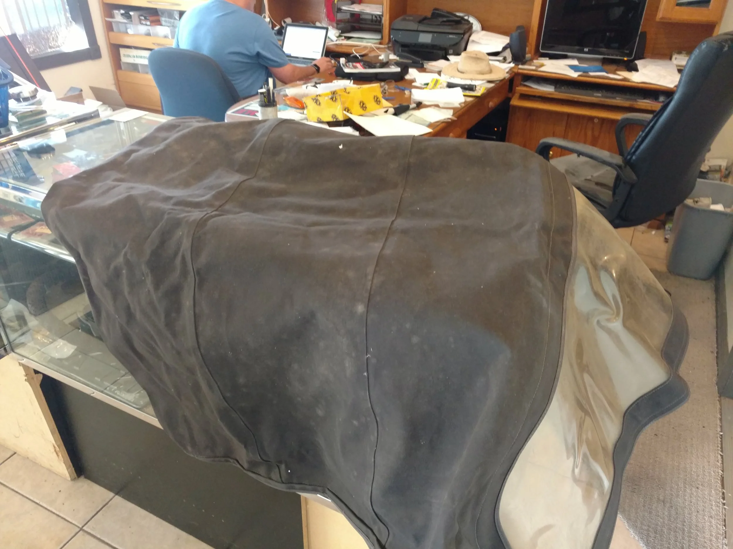 04-Used TR6 Canvas Top.jpg
