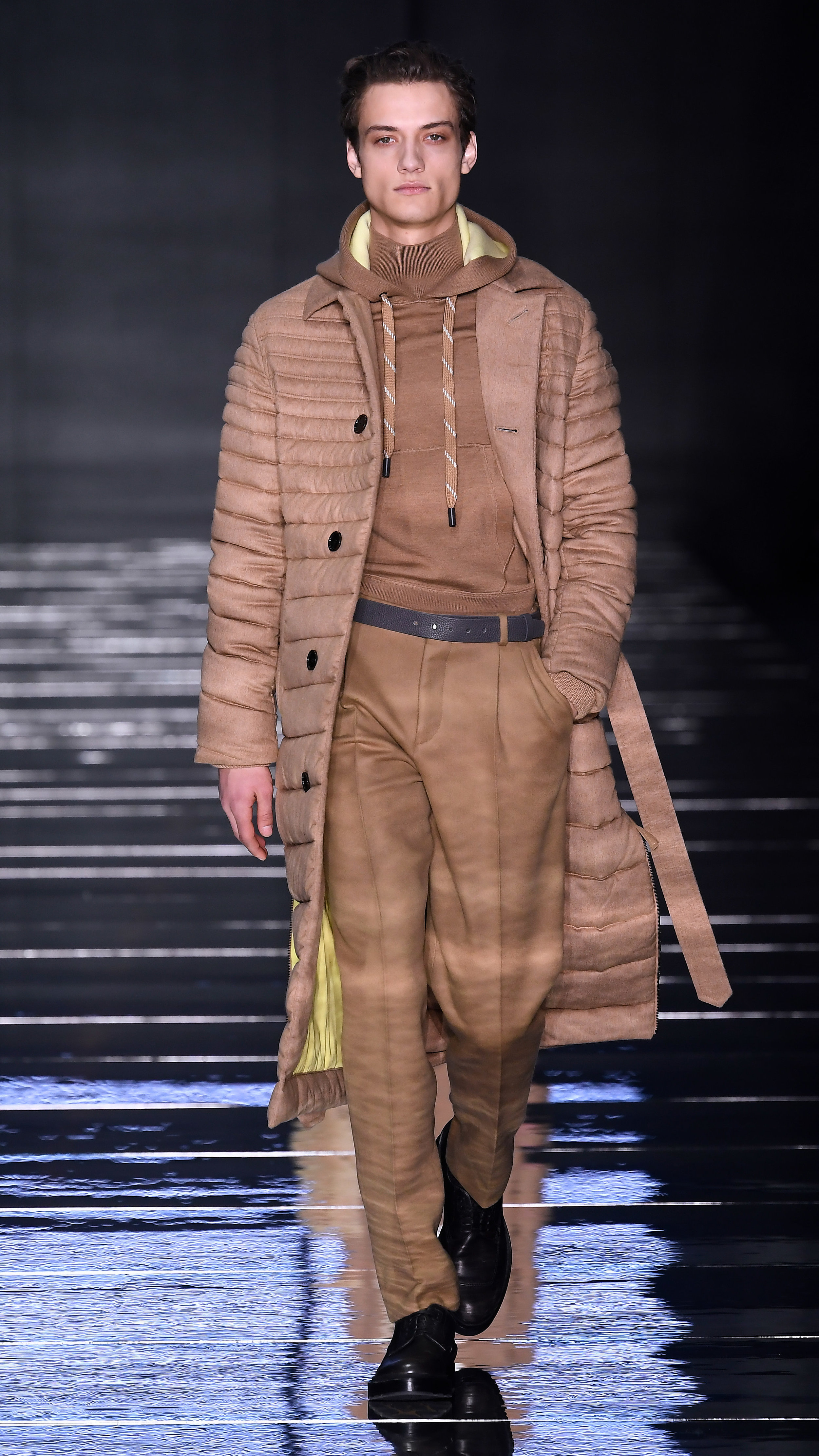 W19FW_BOSS_NYFS_RUNWAY_14.jpg