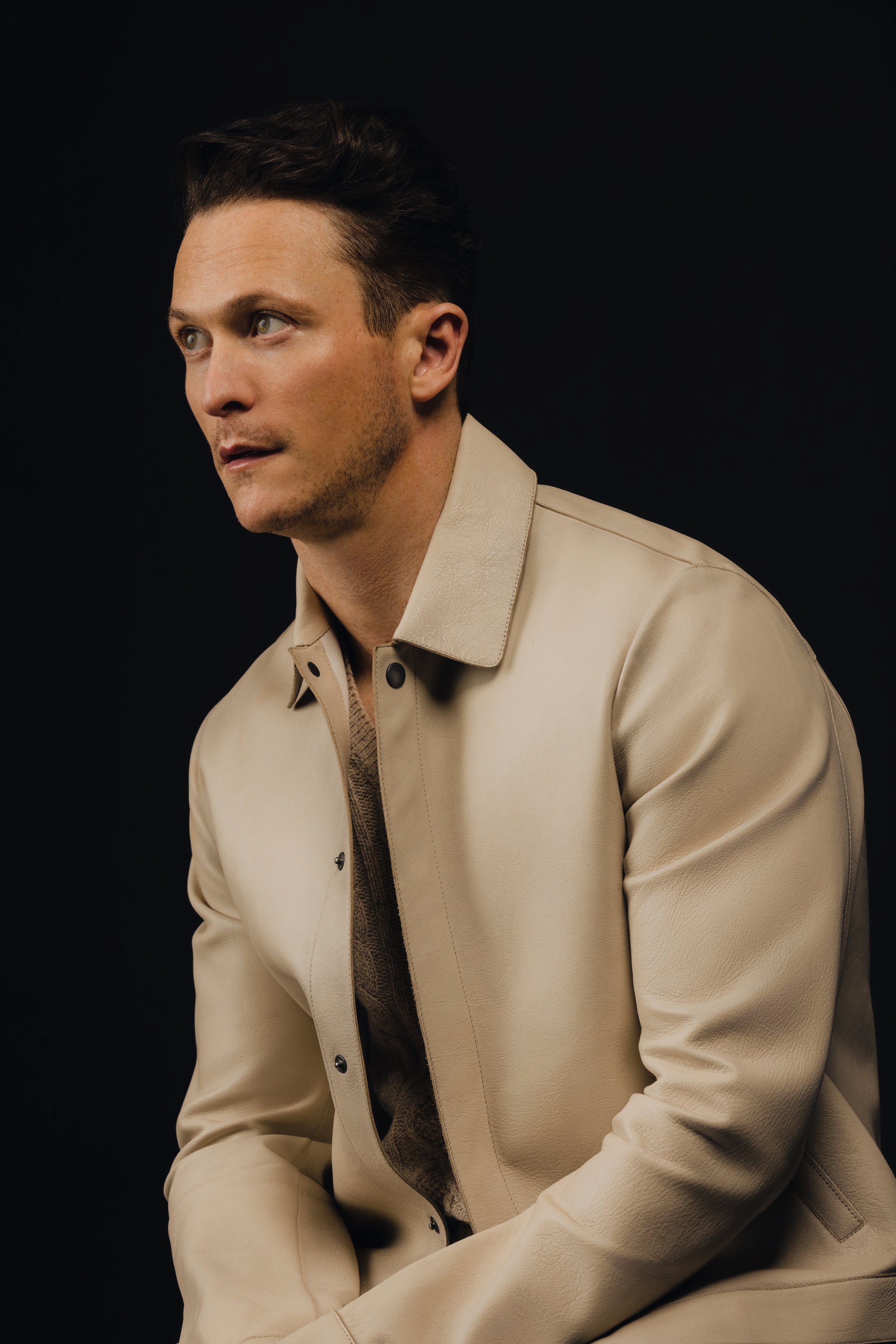 030923_Bond_Jonathan Tucker1989.jpg