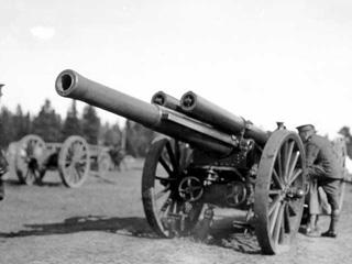These are the sort of guns they hauled around. Pretty chunky.