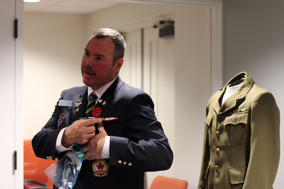 Glenn Miller giving a lecture at the Archives Program