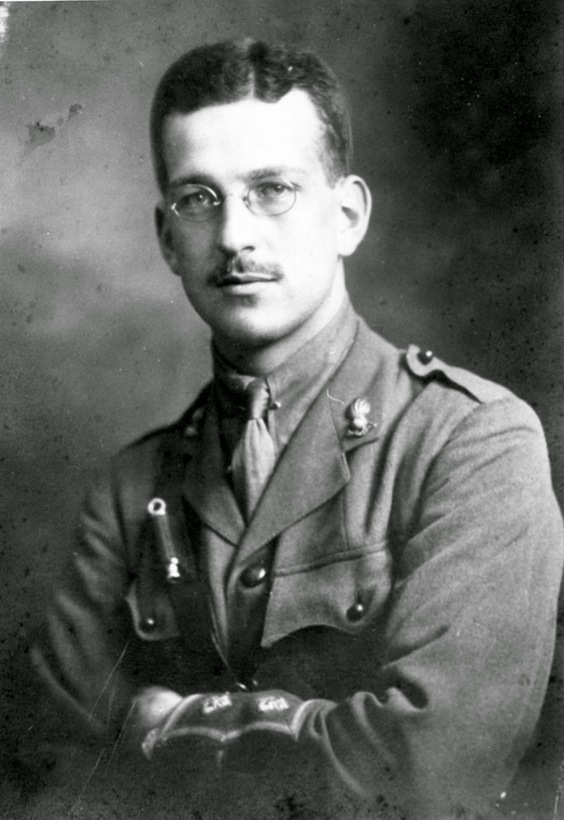 Lieutenant C.R. Magrath Godwin was given command of the first contingent of Lethbridge volunteers to leave the city. He served overseas with the 2nd battery Canadian Field Artillery and was killed in action in Belgium on April 4, 1916. Courtesy the Galt Museum & Archives: 19841009002