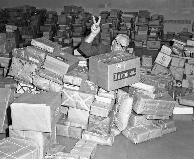 Post office employee 1964 #199110761397