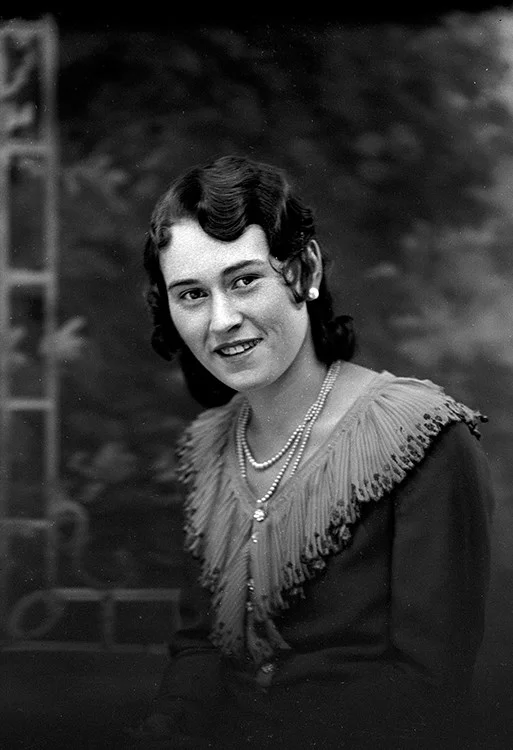 Miss Annie Mikitka