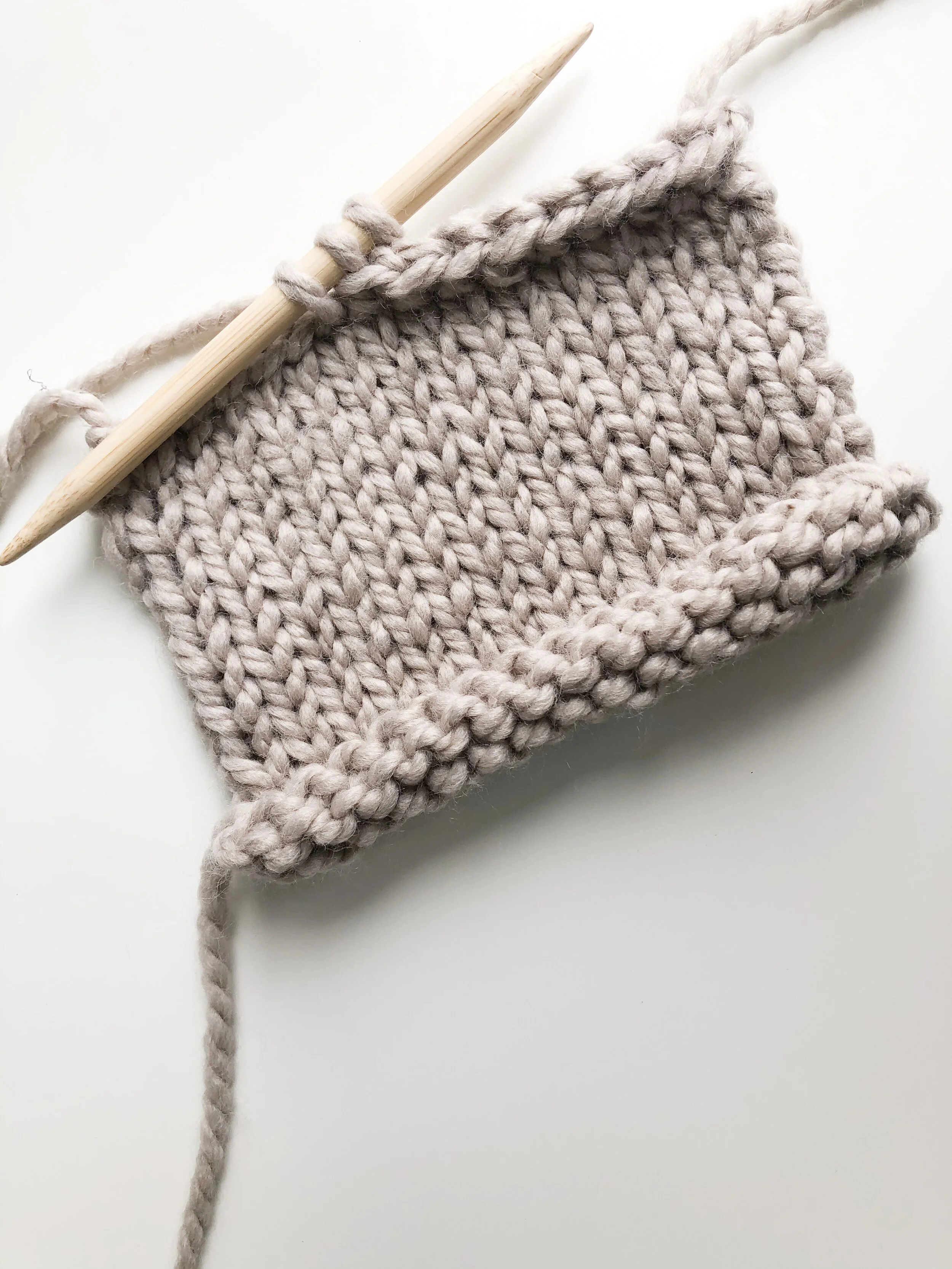 KNIT | How to Knit the Applied I-Cord Edge