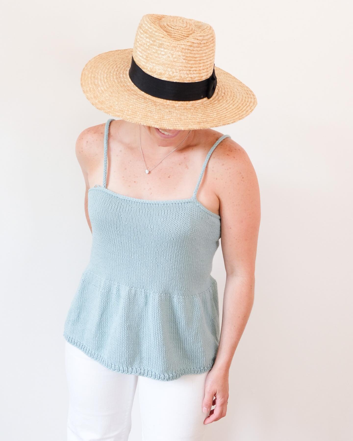 🎉Testers Needed🎉
.
Introducing the P A R K S I D E peplum top
.
This is a fun summer knit with a classic look and the perfect amount of flare.&nbsp;&nbsp;It&rsquo;s knit from the top down in the round so you can easily adjust length as you go. An i