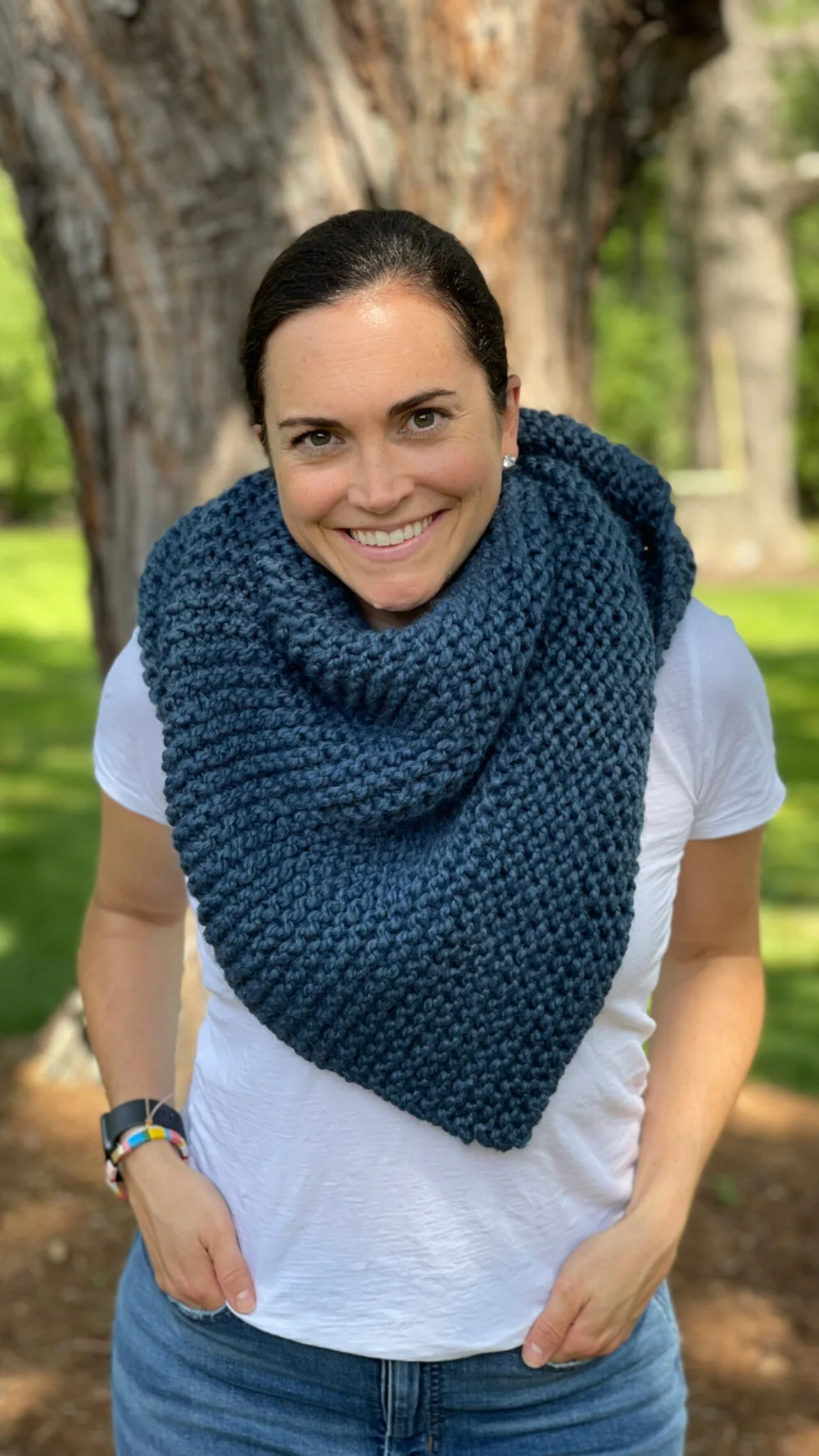 How to Knit an Easy Shawl for Beginners Step by Step Video Tutorial — Ashley Lillis