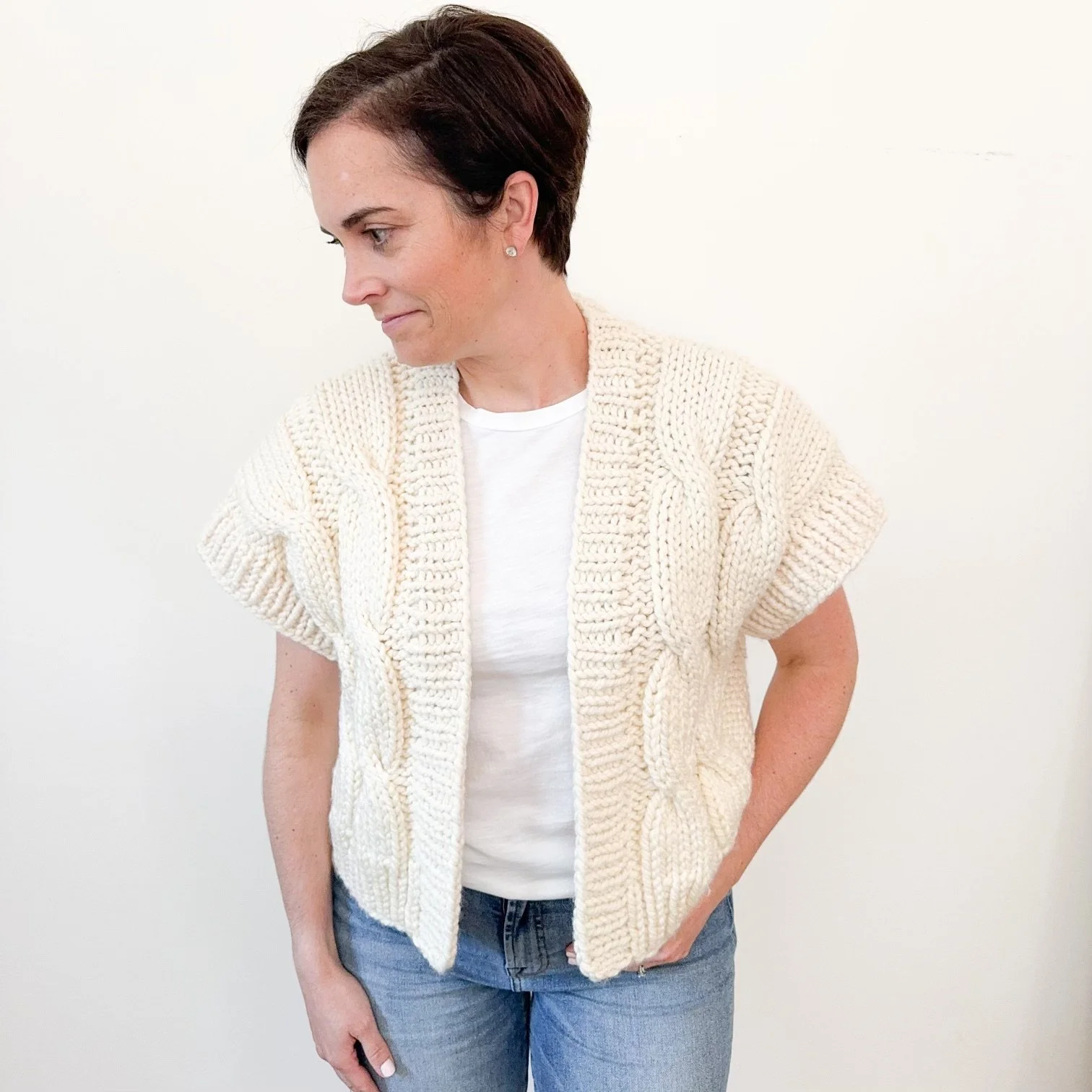 Cropped Super Bulky Cable Sweater Knitting Pattern | The Cali Cardigan