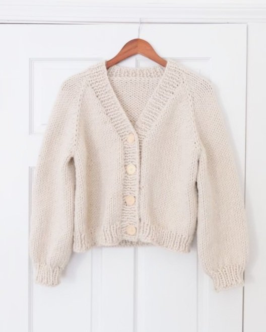 Knit an Easy Button Cardigan  The Hillside Free Knitting Pattern — Ashley  Lillis