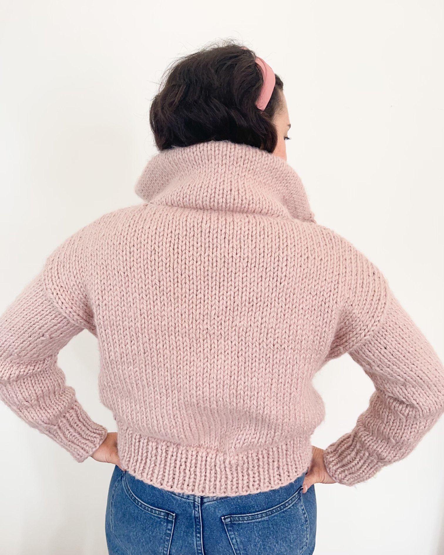 knit cropped cardigan