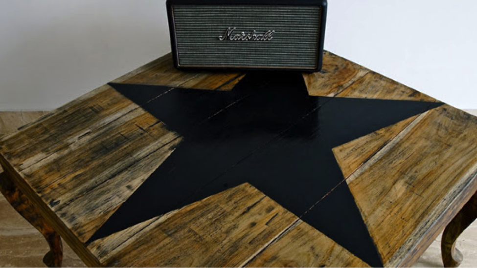 bowie-blackstar-coffeetable-3.png