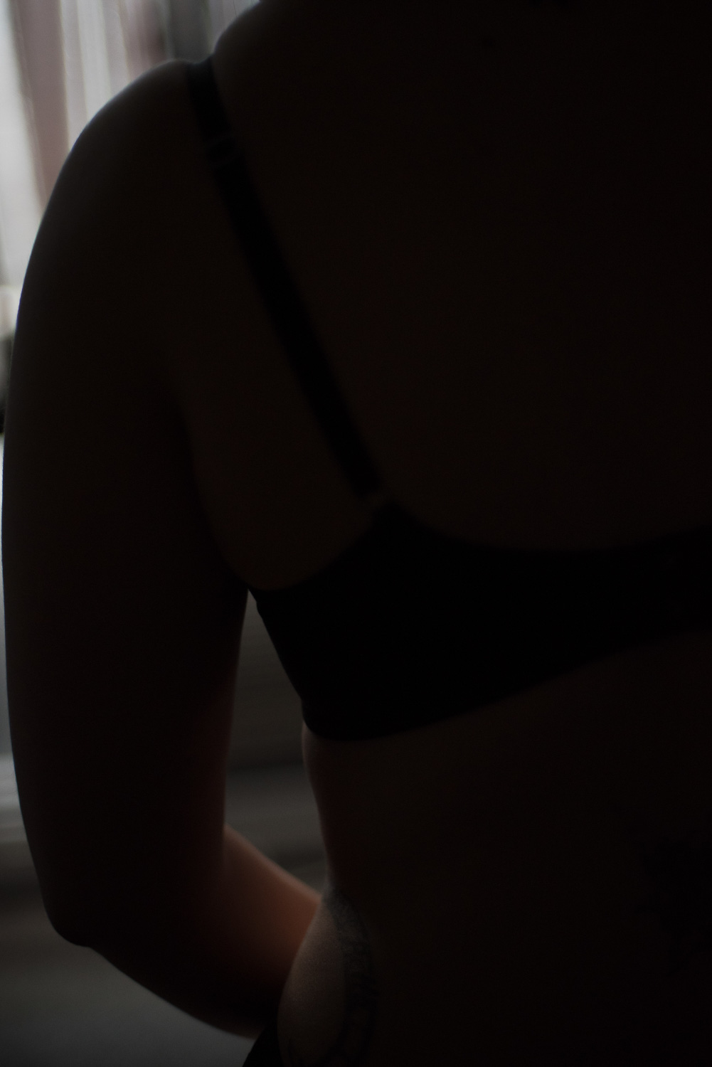 dkol_la_femme_project_this is my body-1967.jpg