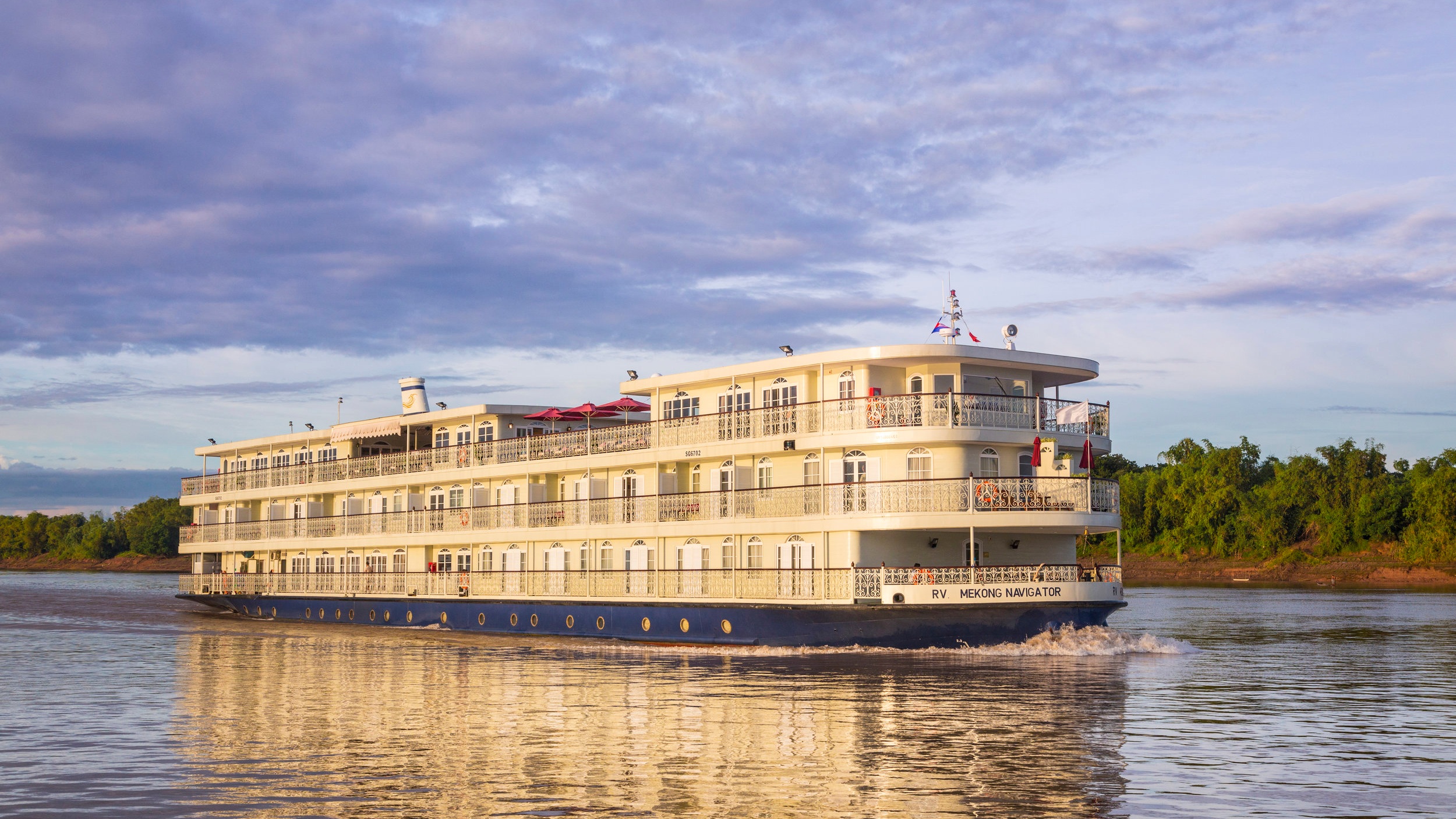 Mekong+Nav-Exterior-003.jpg