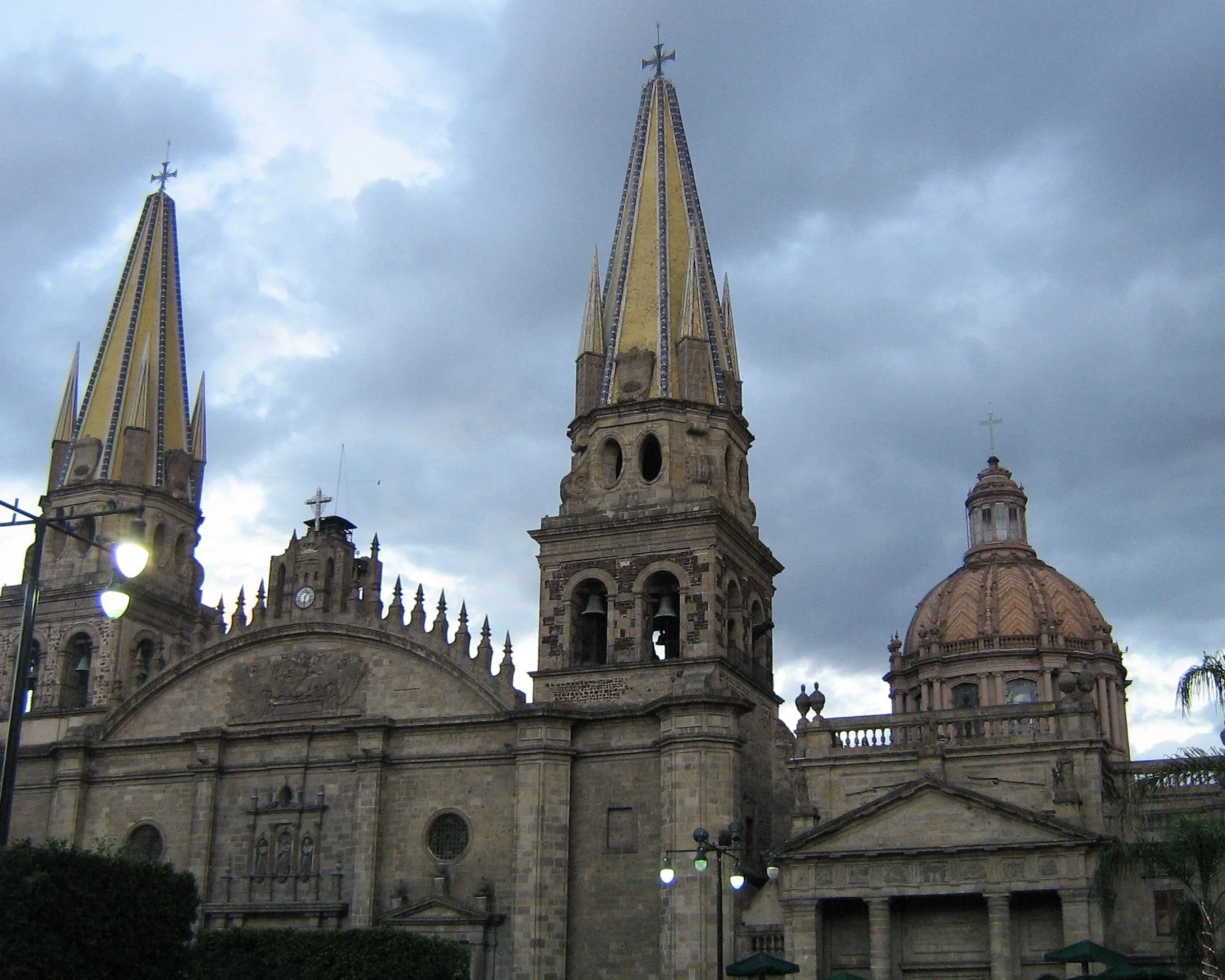 guadalajara-2342422_1920.jpg