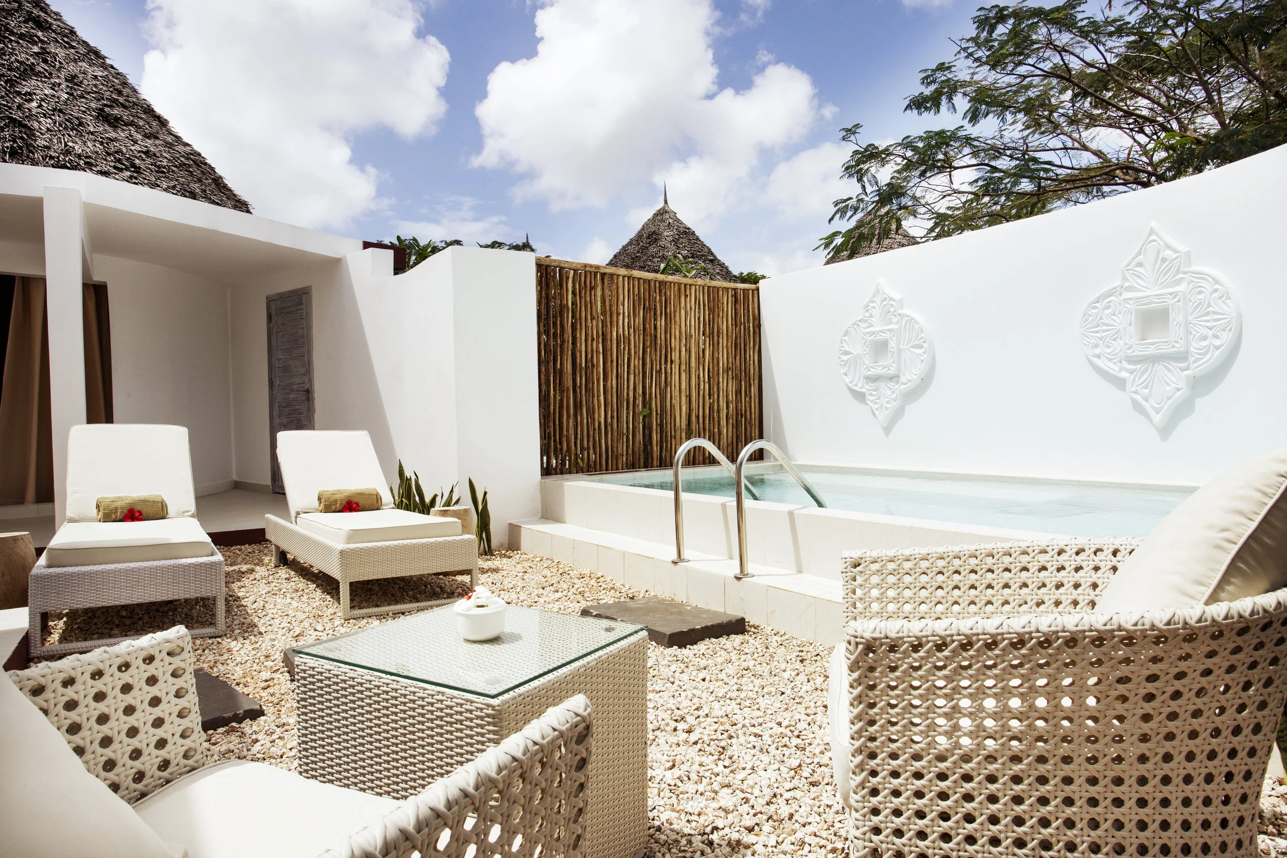 Jungel-villa-pool805.jpg